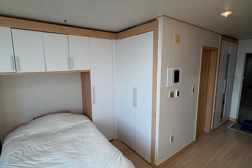 신촌역 1분 채광좋음☀️