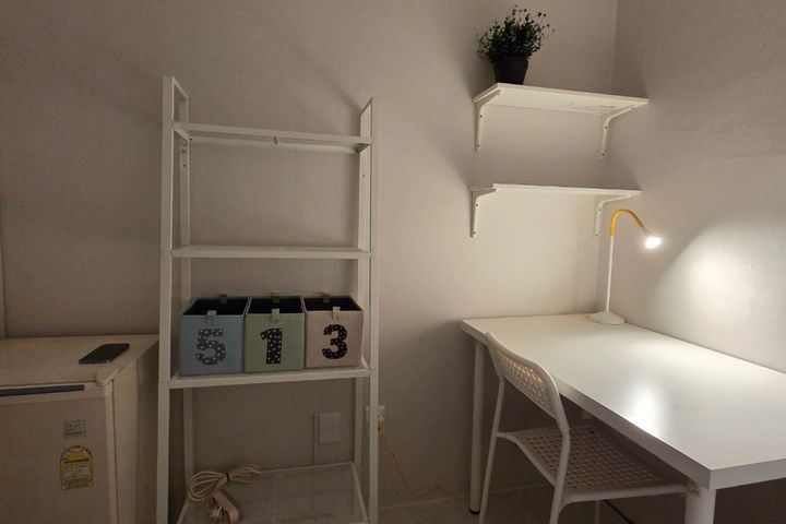 No. 219 2th image