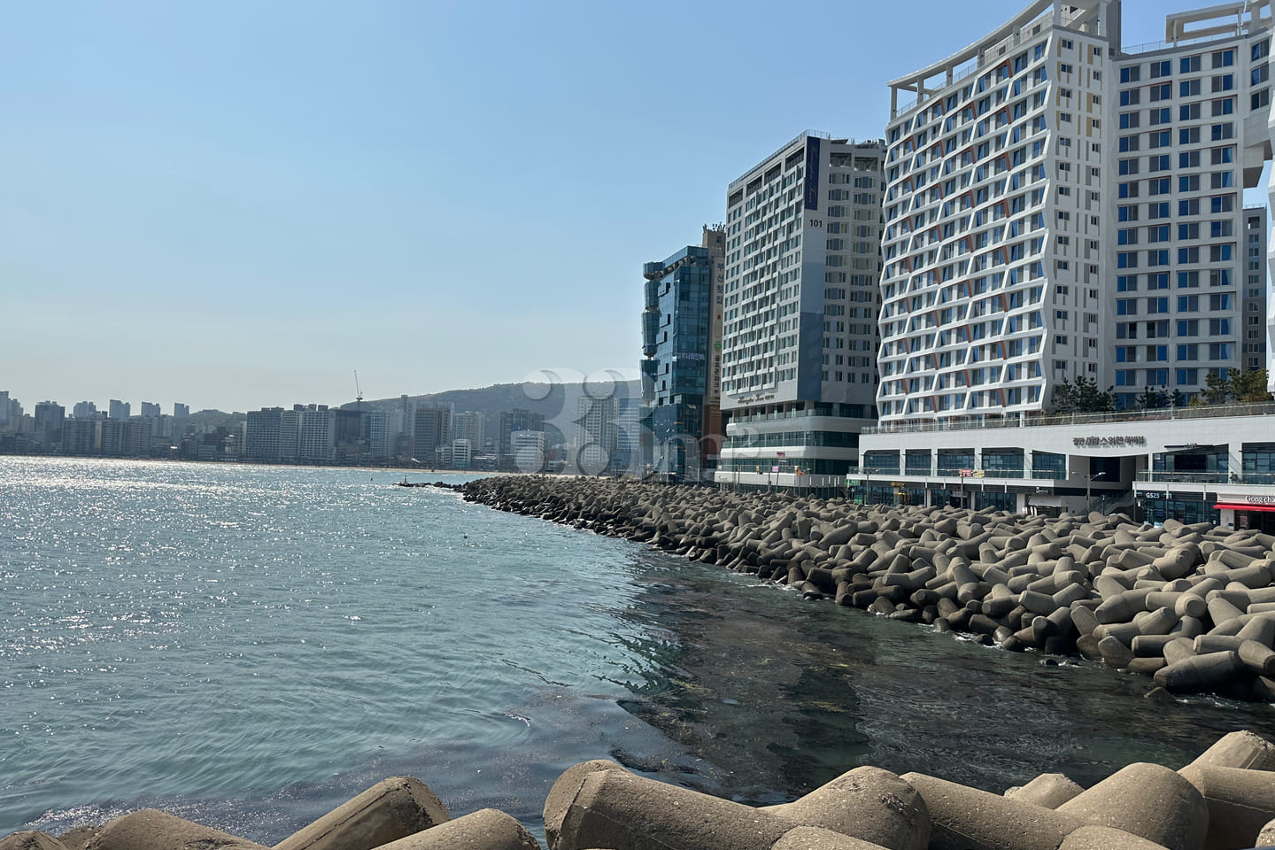 Gwangalli Officetel with an Ocean View 12th image