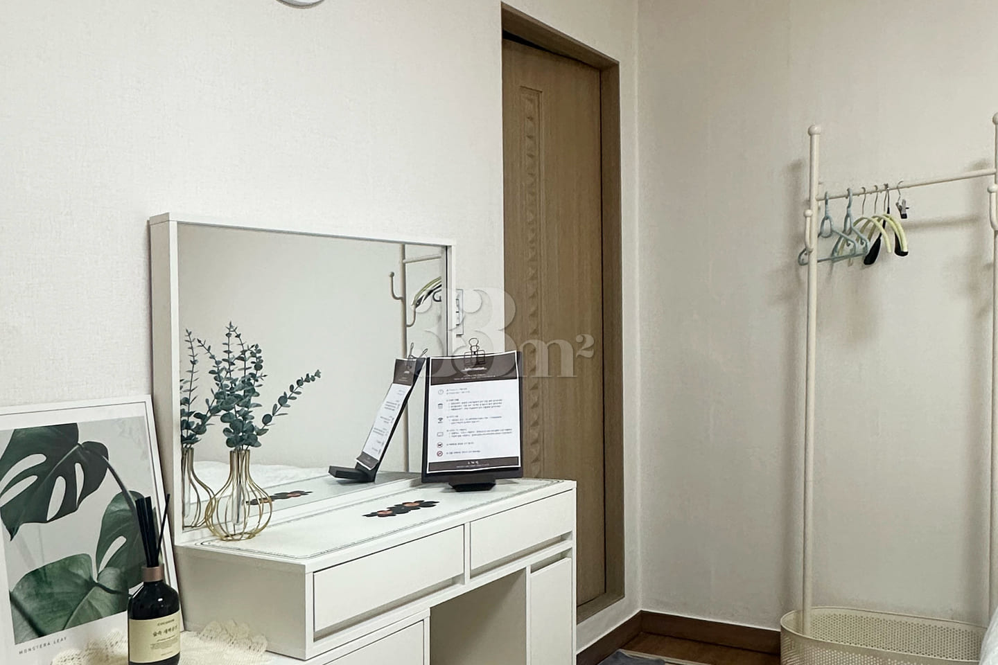 A fully-furnished room that feels like home ? 4th image