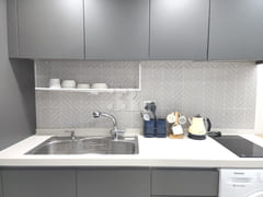 The One Officetel with Full Options 6th image