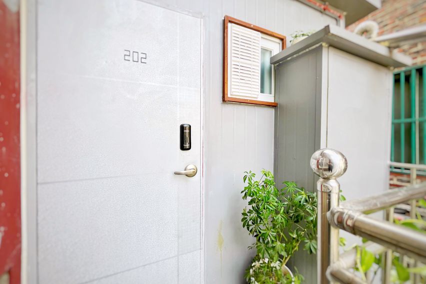 건대 “더우드“ 1