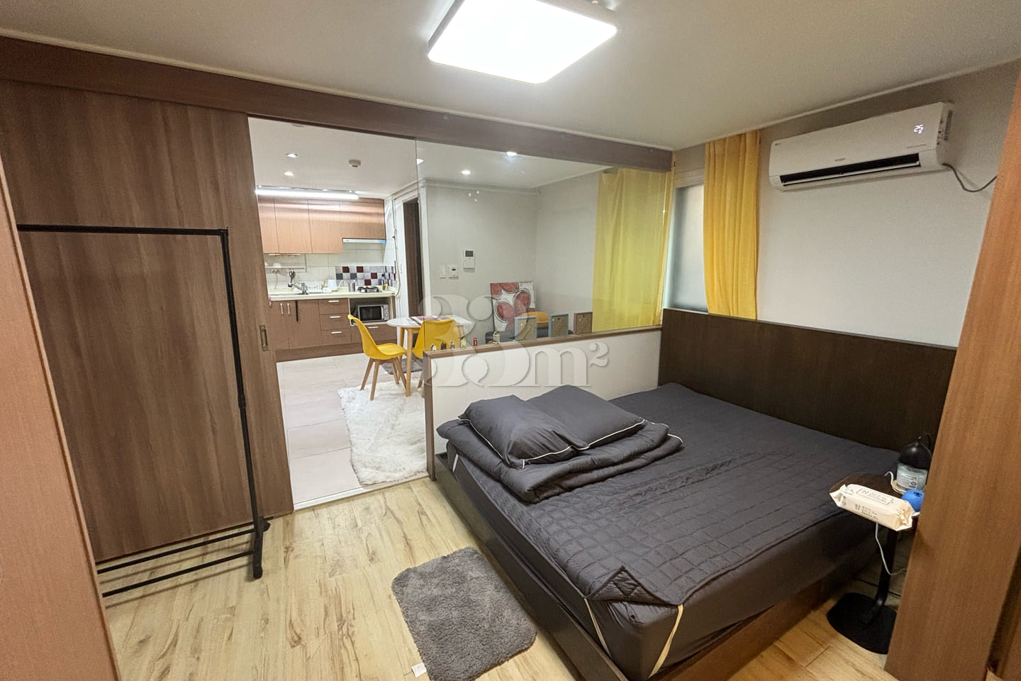 Gangnam Yellow House 0th image