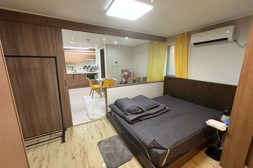 강남 옐로우 하우스 0번째 이미지