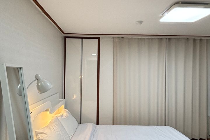 ๐ผ๏ธ Secret Terrace Room 0th image
