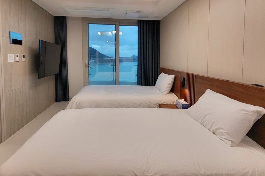 #84디럭스트윈#4인