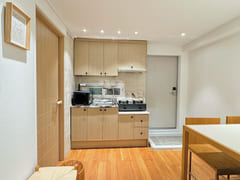 5 minutes from Hapjeong Station / Hongik Univ 4th image