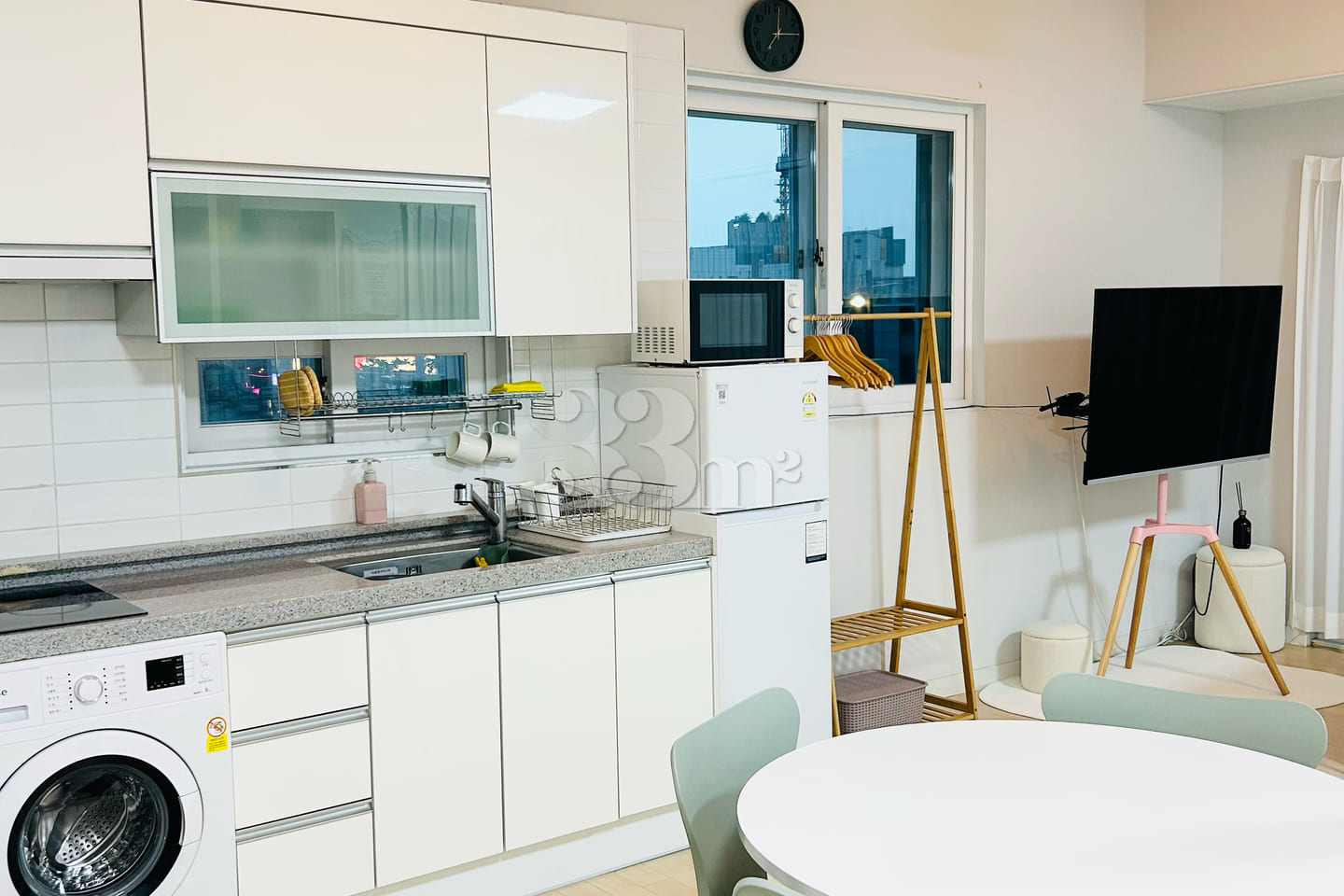 Rooftop room, 1 minute from Hongdae Station 0th image