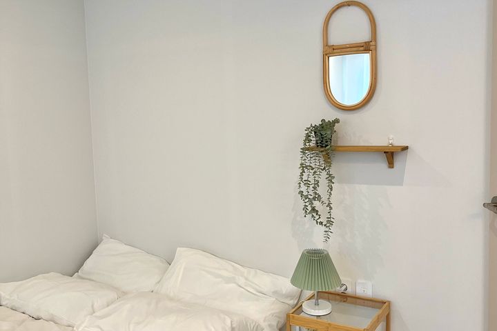 Warm House in Jamsil 2th image