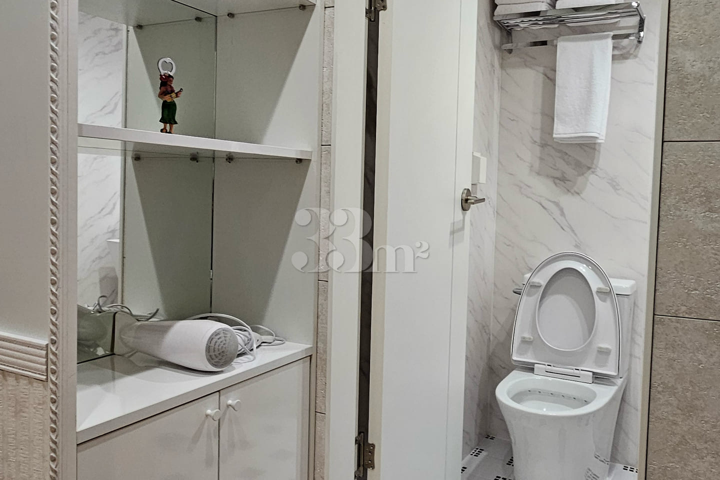 32 rooms with a clean remodel 5th image