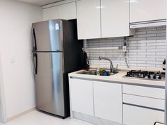 Oryudong Station / Luxury Two-Room Apartment 5th image