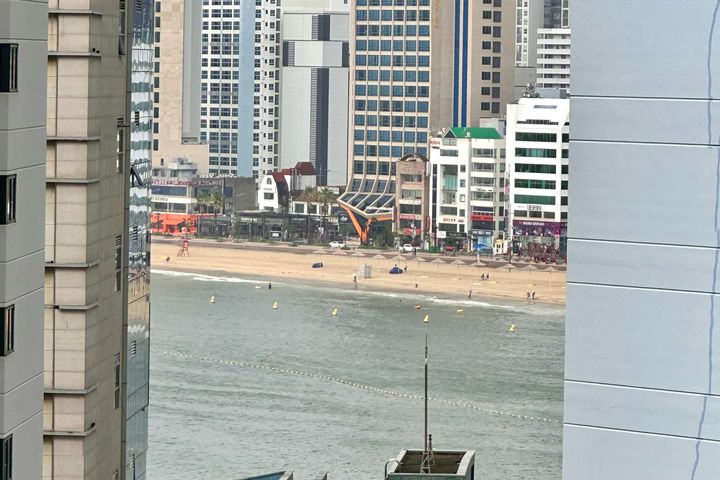 광안리 해수욕장 바로앞 8번째 이미지