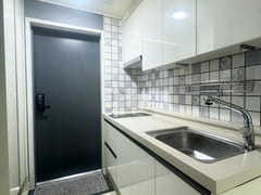 Clean studio apartment, 5 minutes from Yongmu 5th image