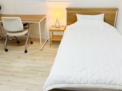 Sunny and cozy 2nd-floor studio apartment 10th image