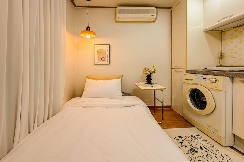 2 minutes from Hongdae, fully furnished, 22 4th image