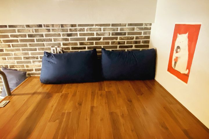 Fully furnished, Line 4, Bandi Books 7th image