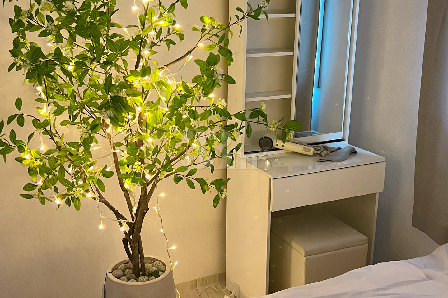 4-person unit, 2 bedrooms, 1 bathroom, fully  16th image