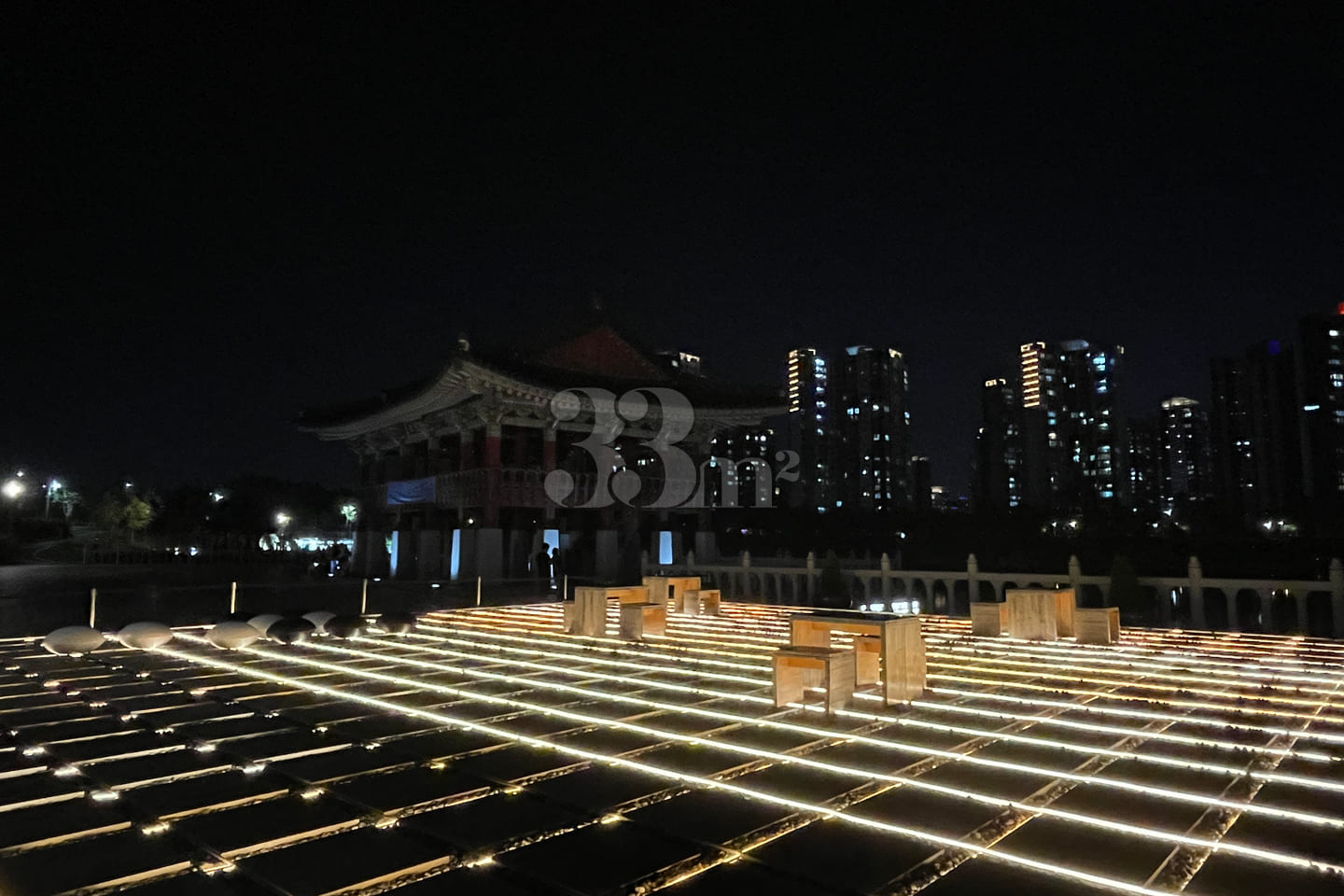 A night view hotspot overlooking the lake✨ 10th image
