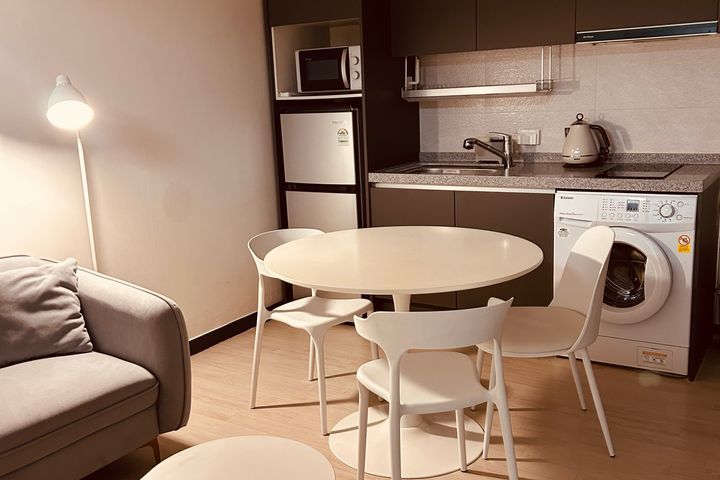 C-1,5 Room 1th image