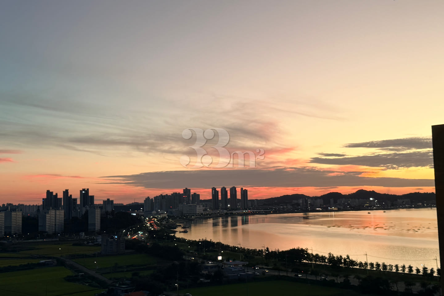Gunsan Photo Studio 2nd Floor 12th image