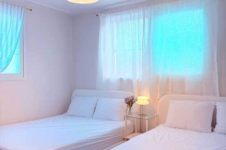 Godeok/New 3-room/Fully furnished 1th image