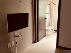 C-1,5 Room 8th image