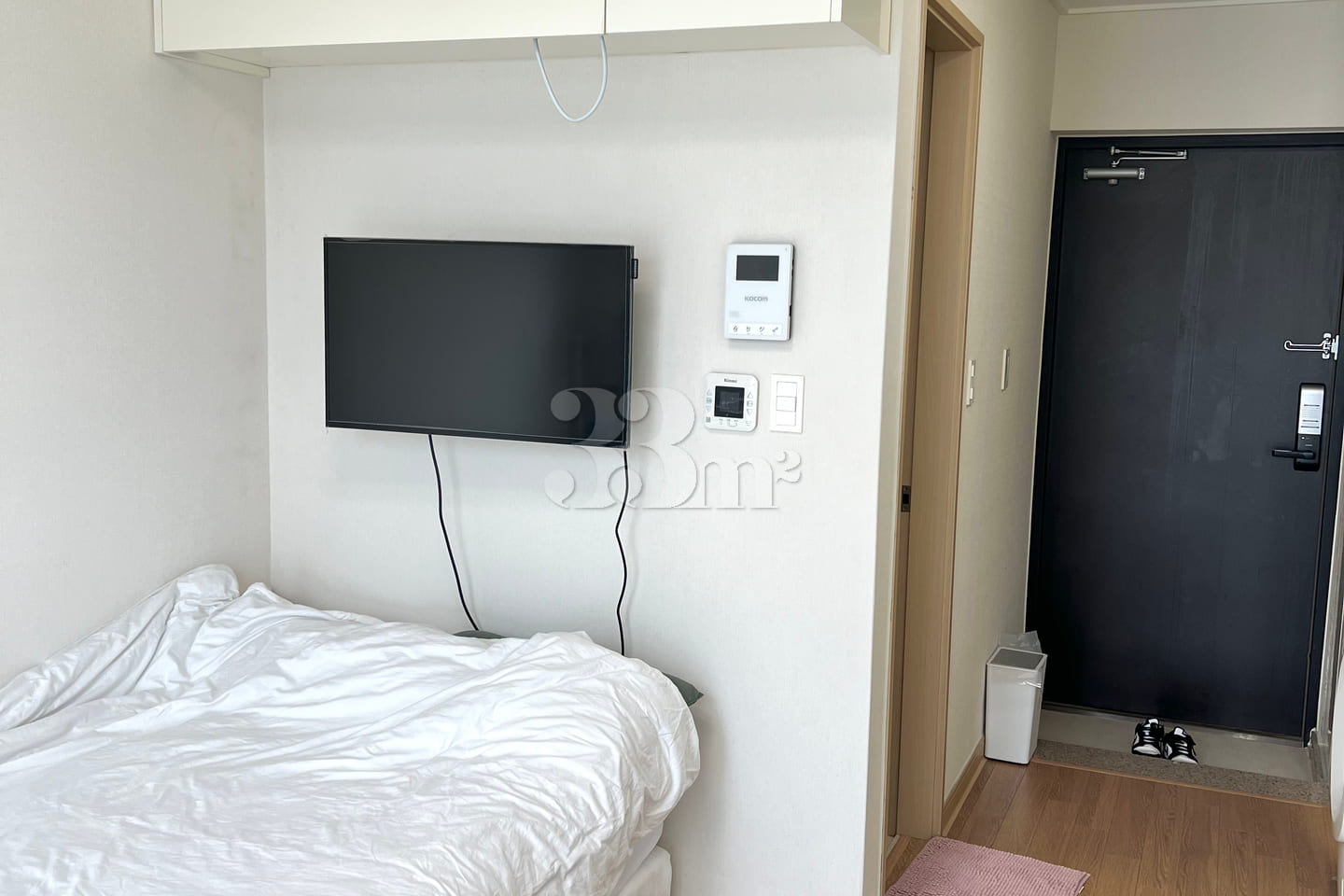 Clean officetel near Gongdeok Station 2th image