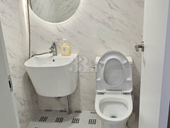 Newly remodeled/31 sqm, separate room 5th image