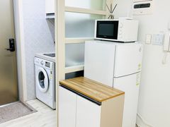 Sunny and cozy 2nd-floor studio apartment 14th image