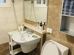Cozy, newly built studio apartment with a sep 14th image