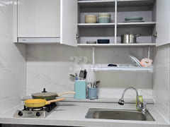 A studio apartment you'll want to stay in 6th image
