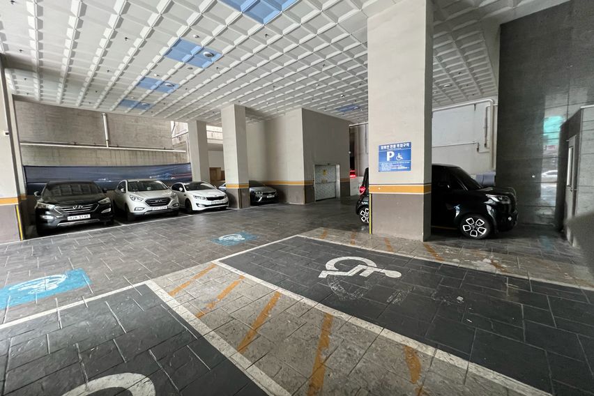 부천역도보10분 깨끗함