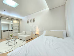 Walking distance to Gangnam Station and Yeoks 1th image