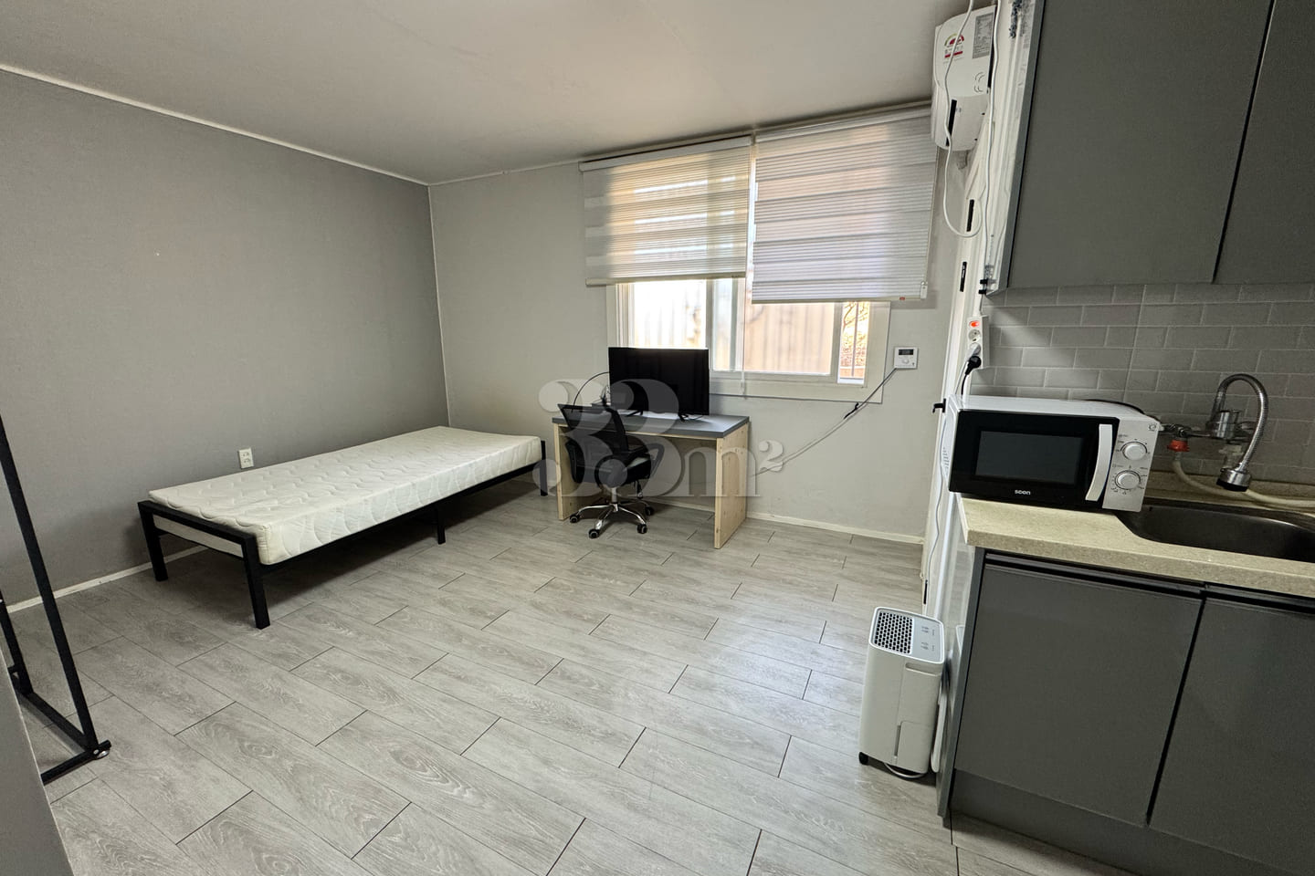 Jeong House, Unit 106 0th image