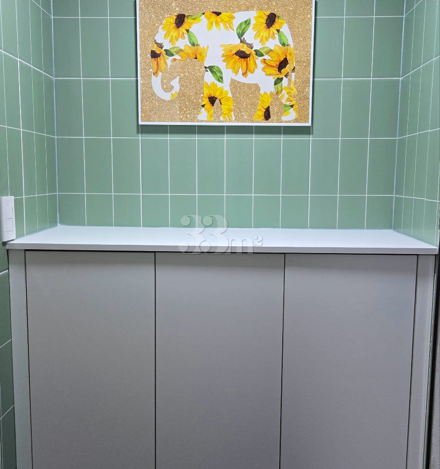 A studio apartment you'll want to stay in 12th image