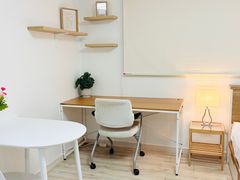 Sunny and cozy 2nd-floor studio apartment 5th image