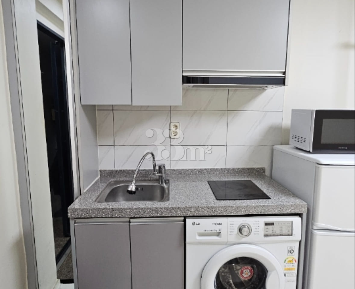 New studio apartment (no bed) b2 2th image