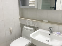 House 1 2th image