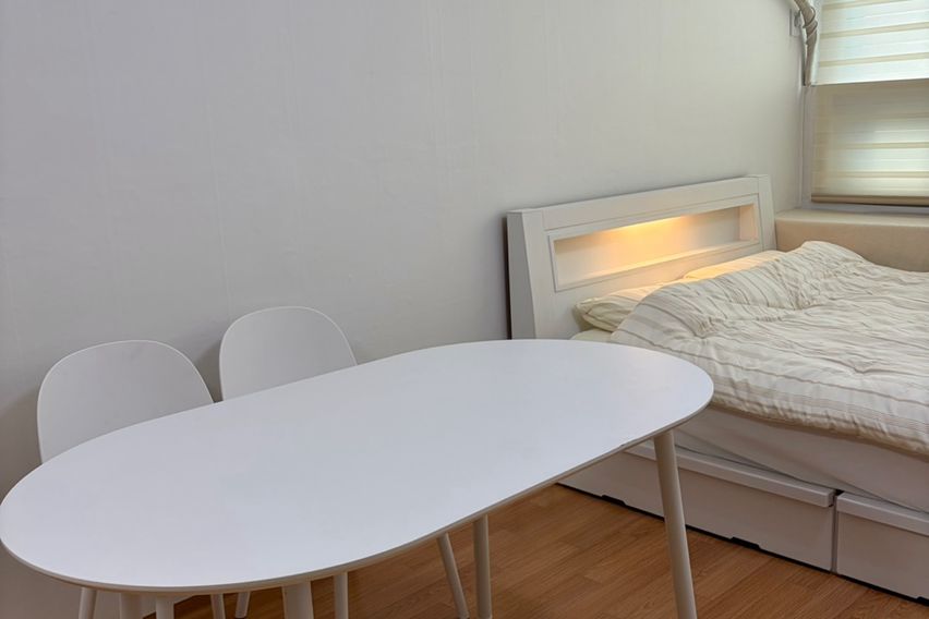 서현역도보1분신상숙소