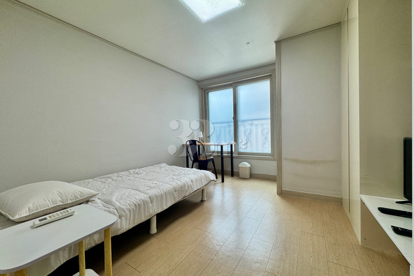 Studio Apartment (10 min from Osan Station) D 0th image