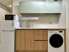 1 minute from Hongdae Station, 2-room unit, s 1th image