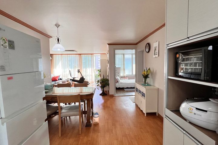 Quiet apartment in Pyeonghwa-dong, Jeonju 6th image