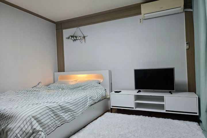 A Studio You'll Want to Stay In: Studio 3 6th image