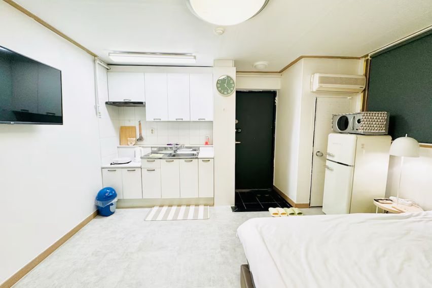 신촌 홍대입구역 원룸2