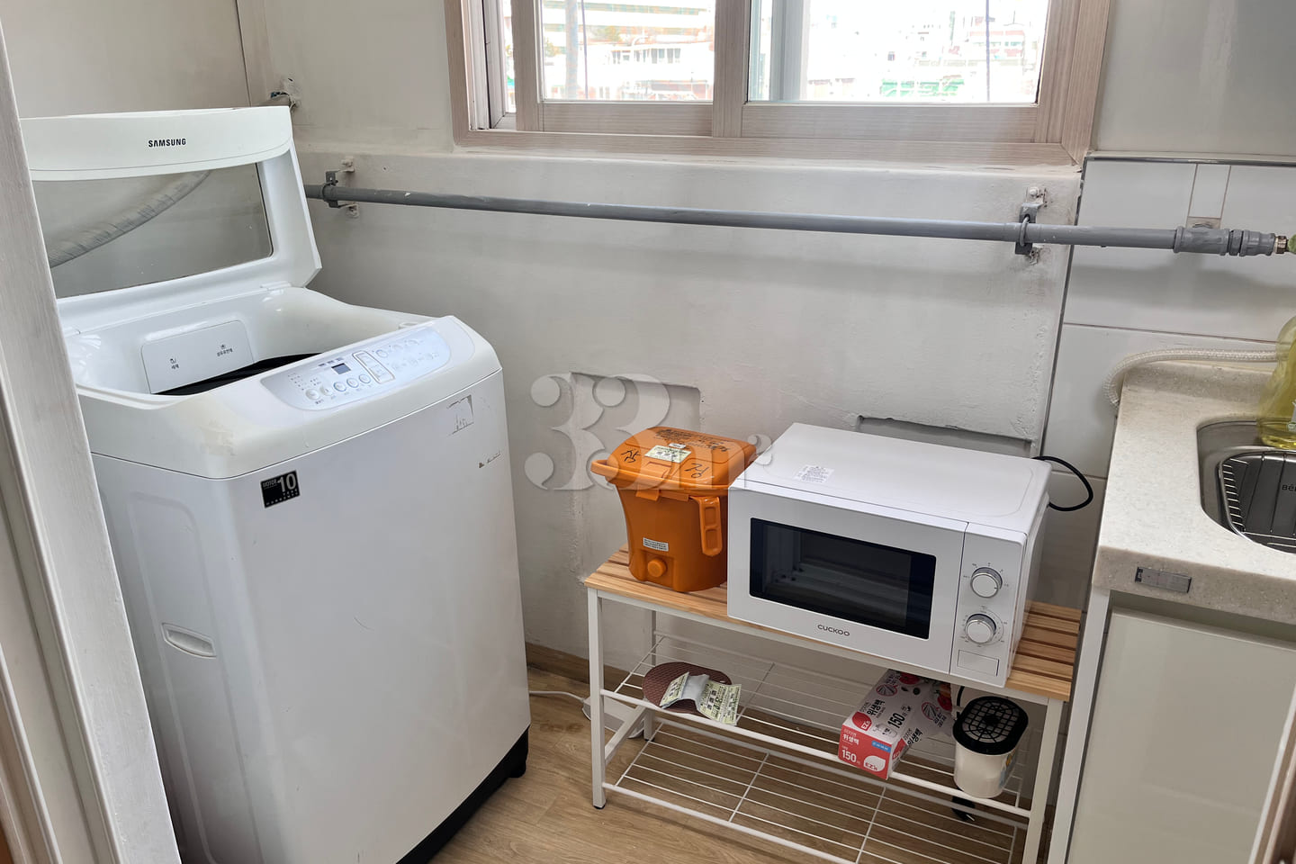Dongam Station Studio Apartment with Separate 12th image
