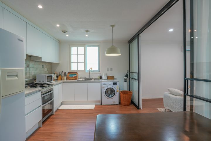 Luxury Villa in Itaewon 🏡 / Sleeps 4 1th image