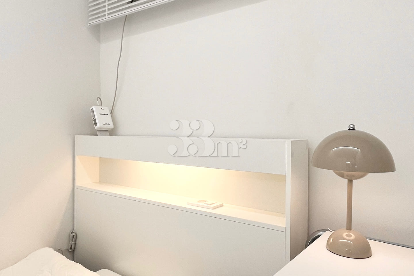 One-bedroom apartment with a separate room, 3 4th image