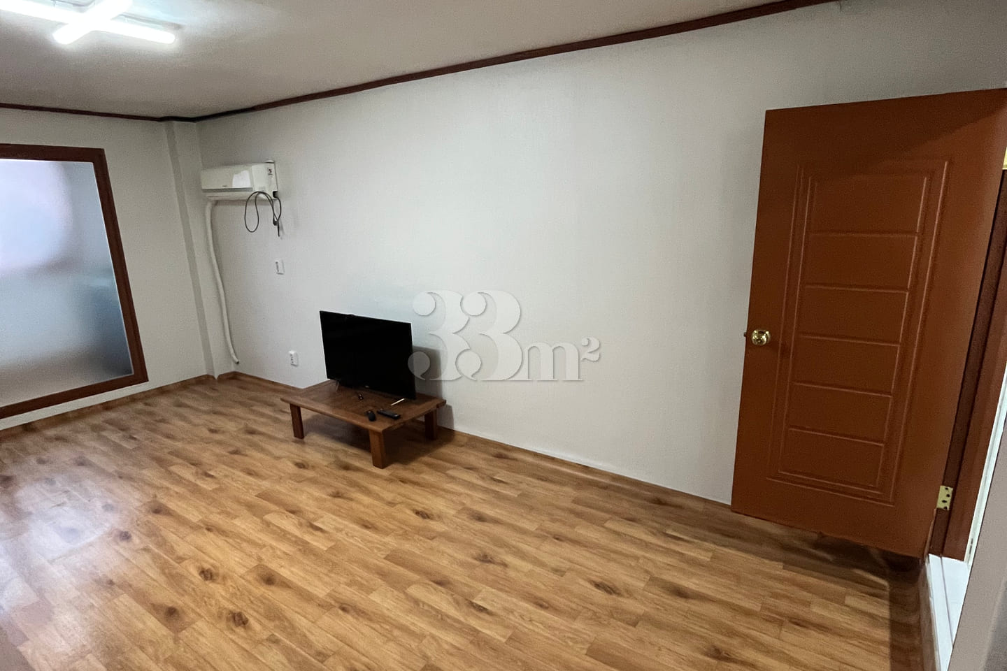 Room 201 3th image