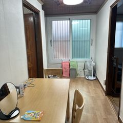 Villa, 5-minute walk from the subway station Unit Image