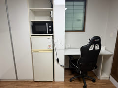 Room 102 4th image